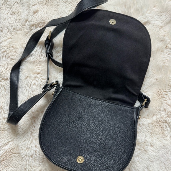 NWOT! Forever 21 Black Faux Leather Women’s Crossbody Bag - Picture 5 of 7
